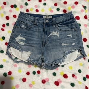 refuge Jean cut off shorts